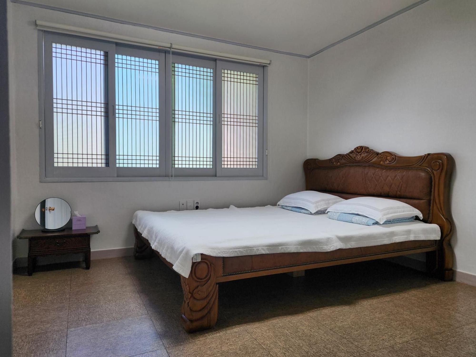 Gujeolcho Guesthouse Gyeongju Exteriör bild